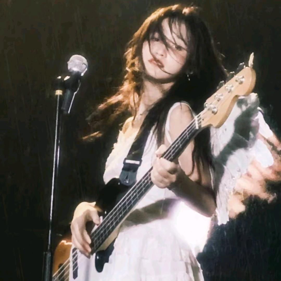 遥遥..