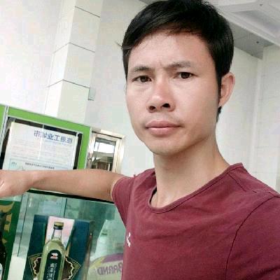 社会现实。