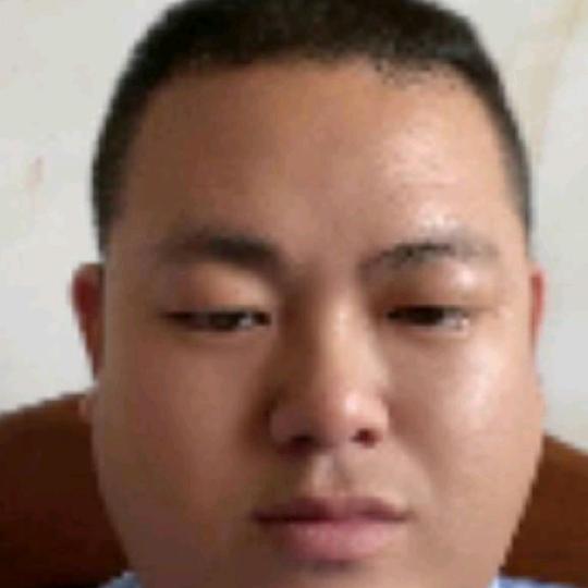 黄锦芳