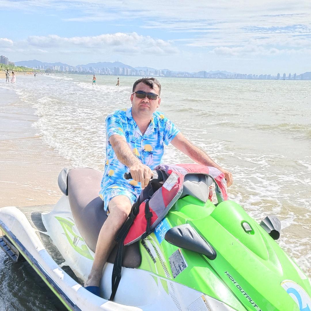 赛米江 ，修车 维修中心。