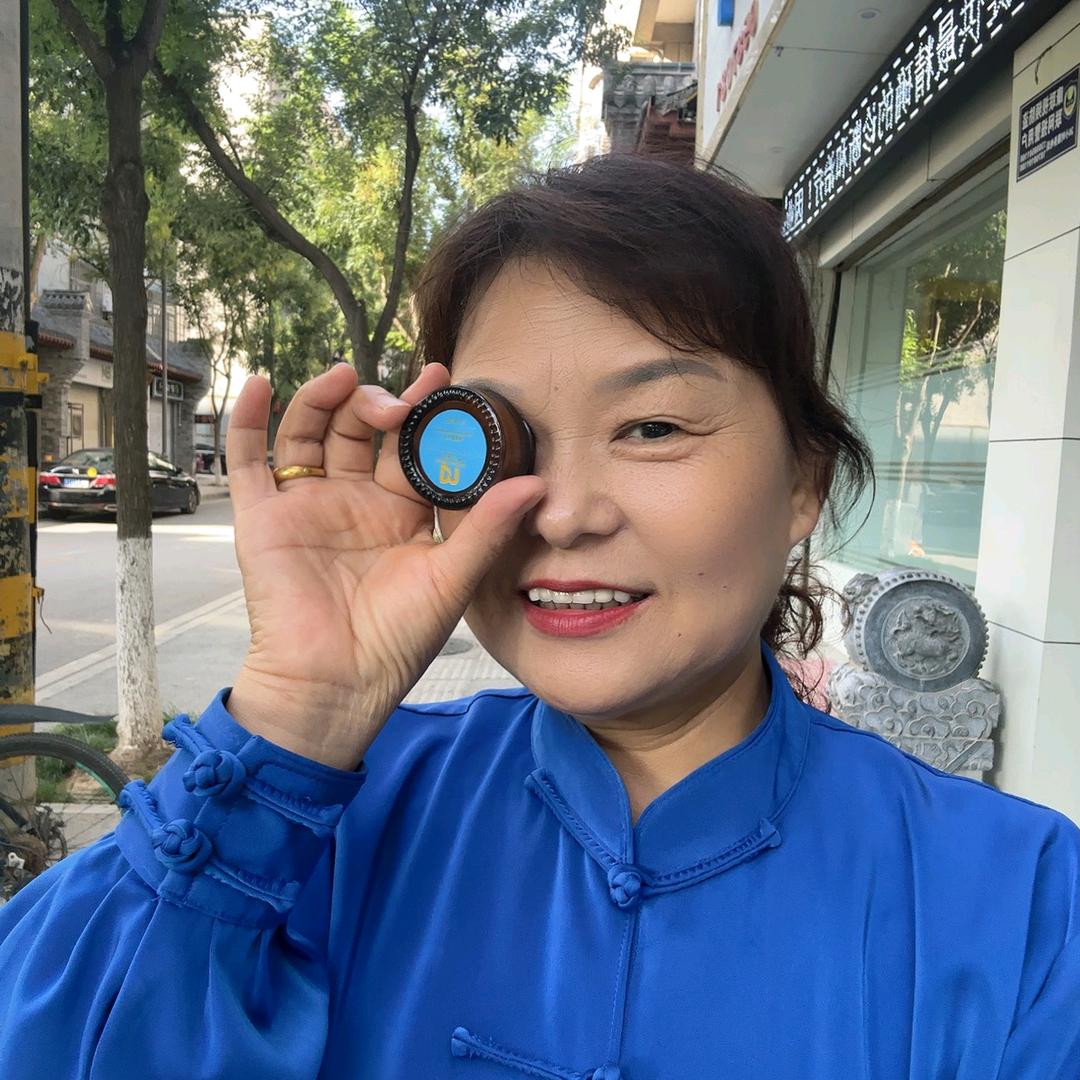 王莉，全国招商达渼护眼膏运营经理1809