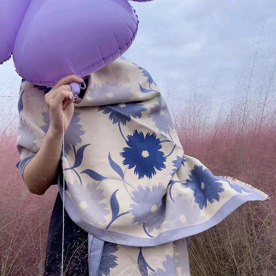 艳菲源头围巾工厂铺