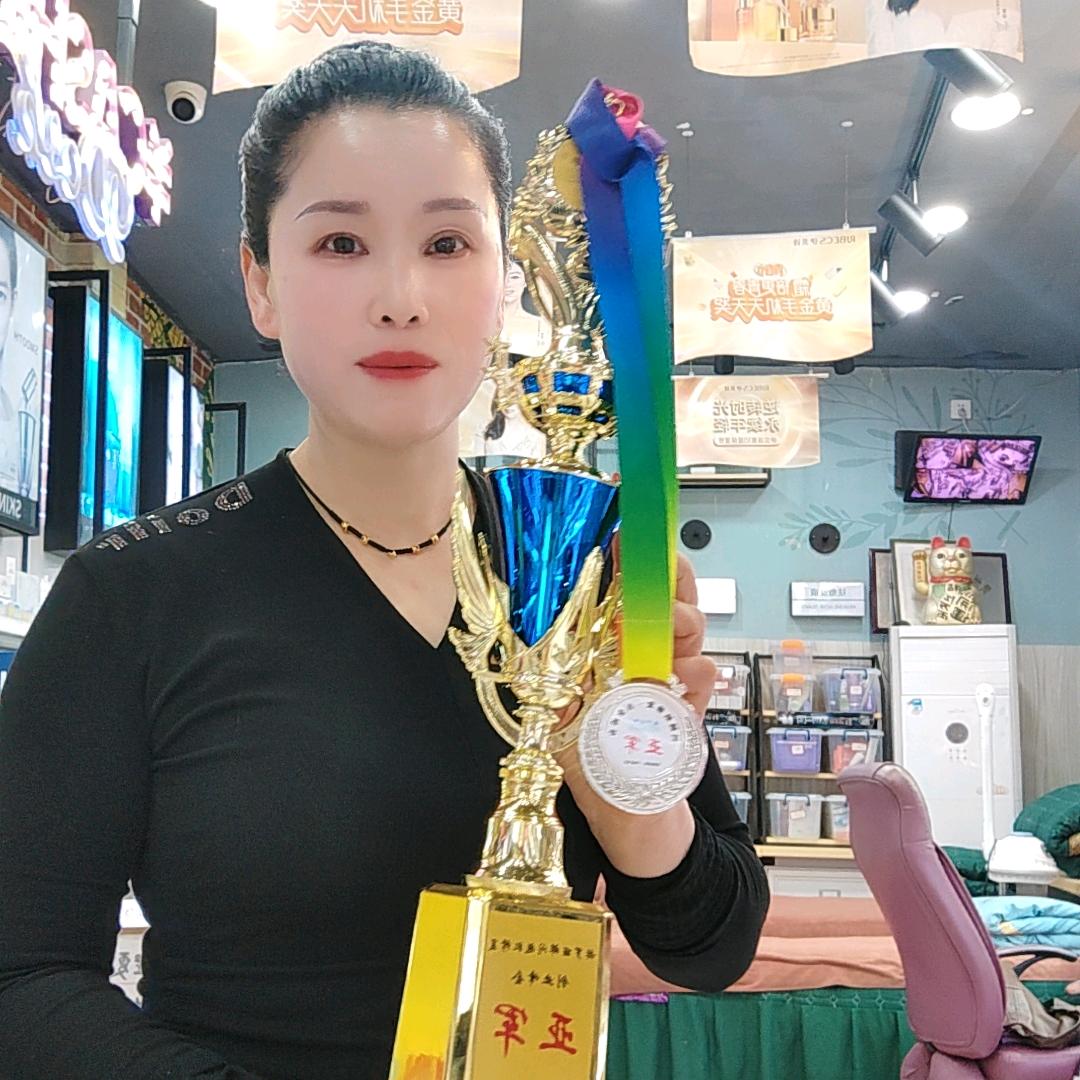 一品夫人李姐