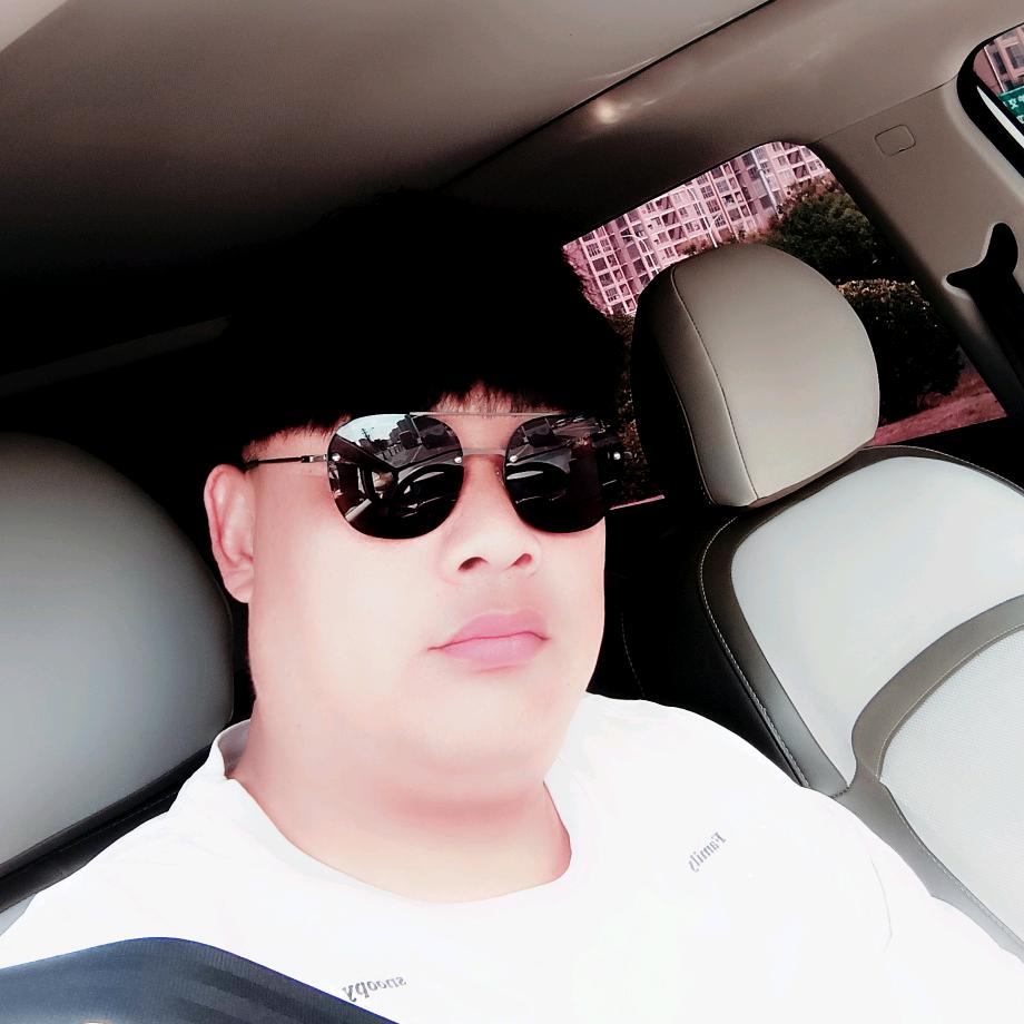 会打螺丝的（小姜）