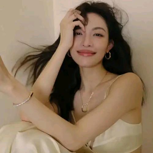 麦冬 •́.•̀