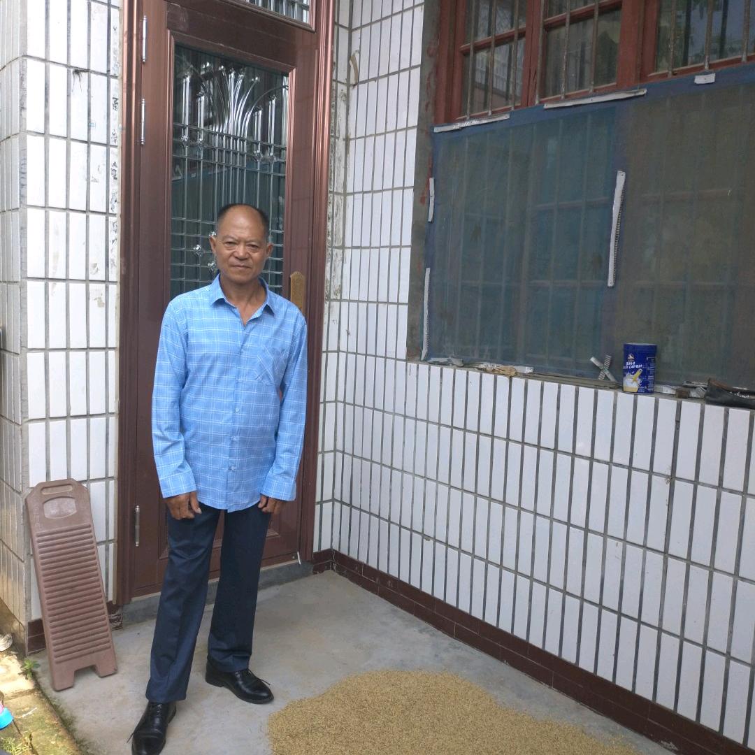 大米哥（晚上8点10分开播）