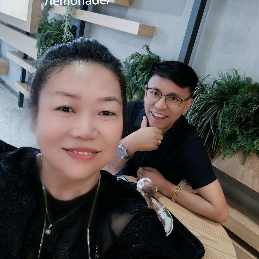 丸碧科技护肤中心(睿智华庭店)