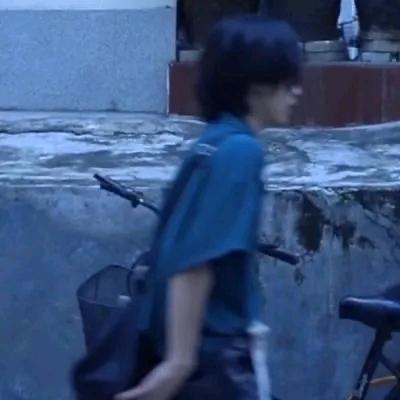 一颗栗子掉进奶茶里