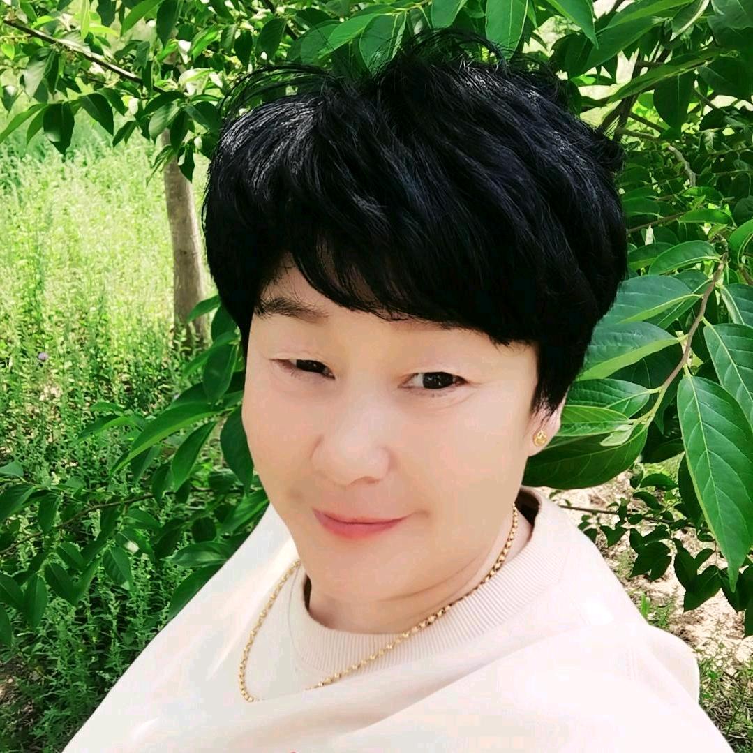 六姐。