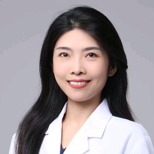 皮肤科张颖主任