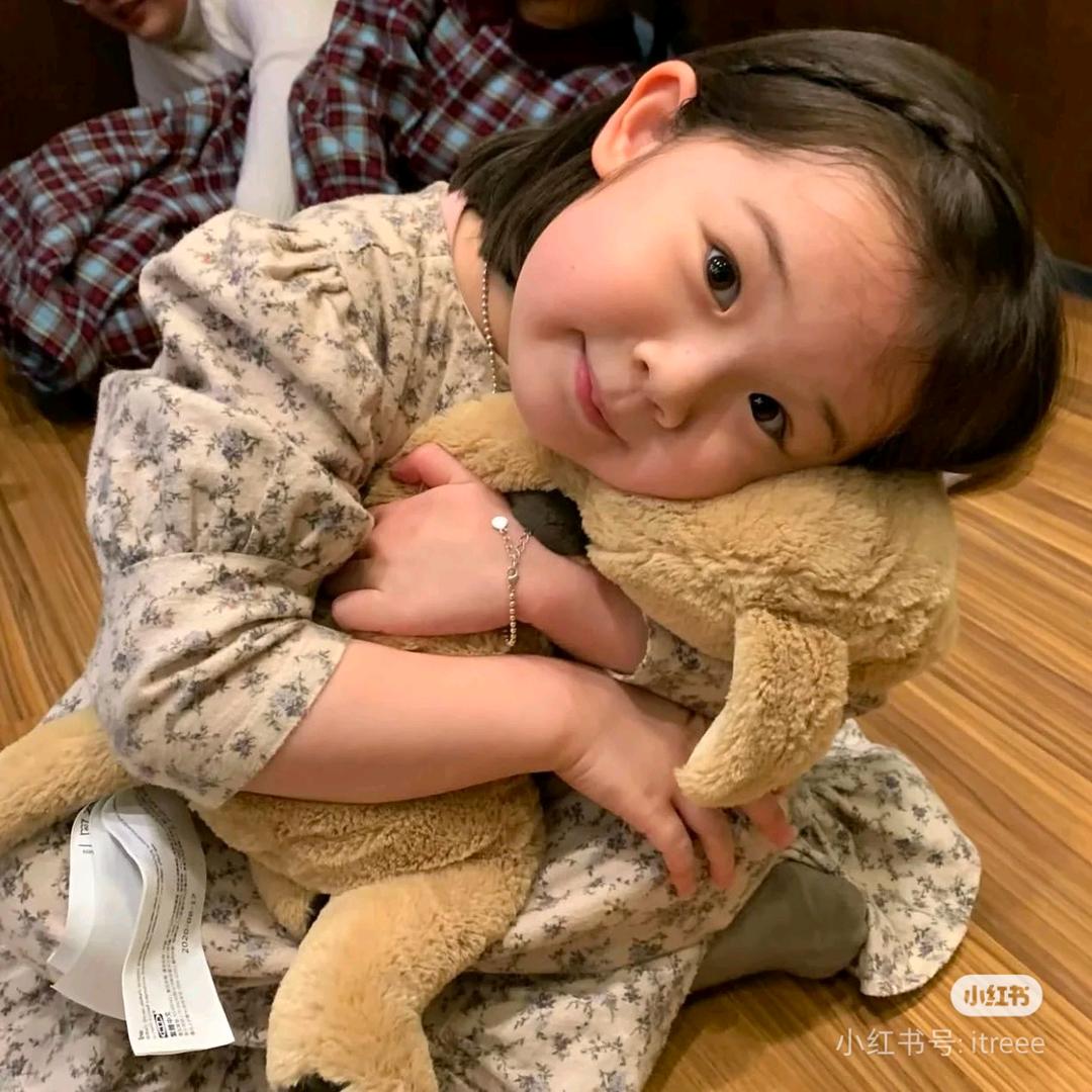 薄肌帅哥才是天菜