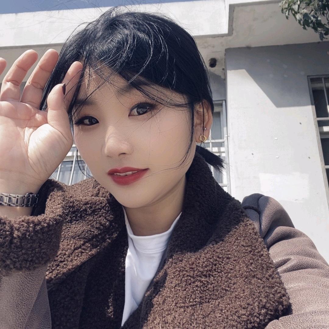 活的潇洒   笑的放肆