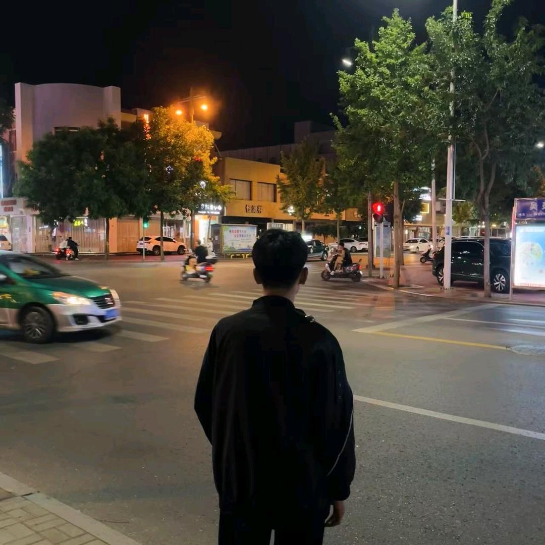 凌晨泪难言.