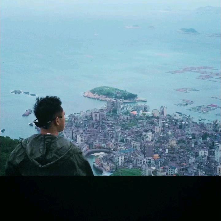 迟钝的羊🐏🐏🐏🐏