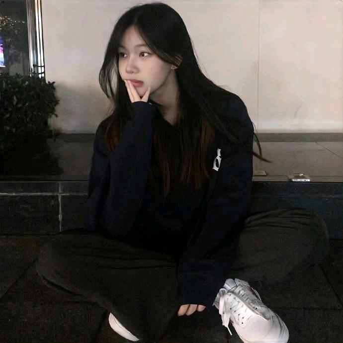 嘻嘻怪我咯