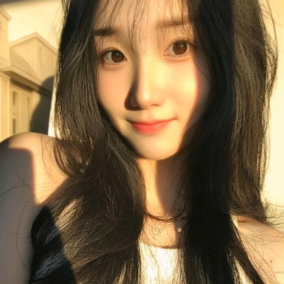 美人余🧜‍♀️