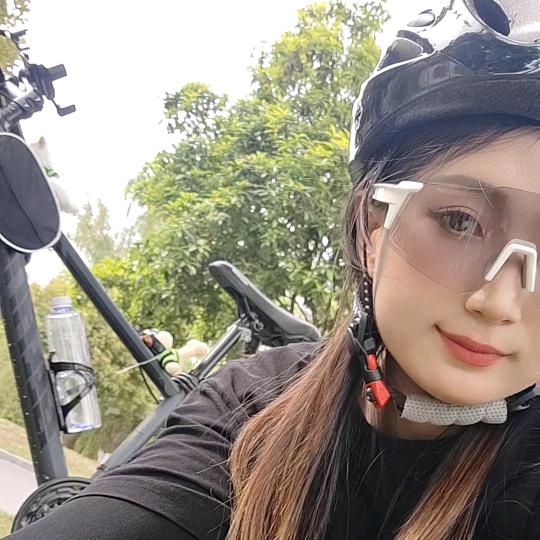 独库gai溜子