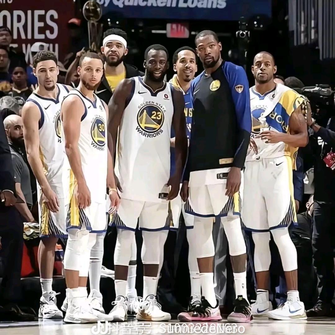 对方正在输入…