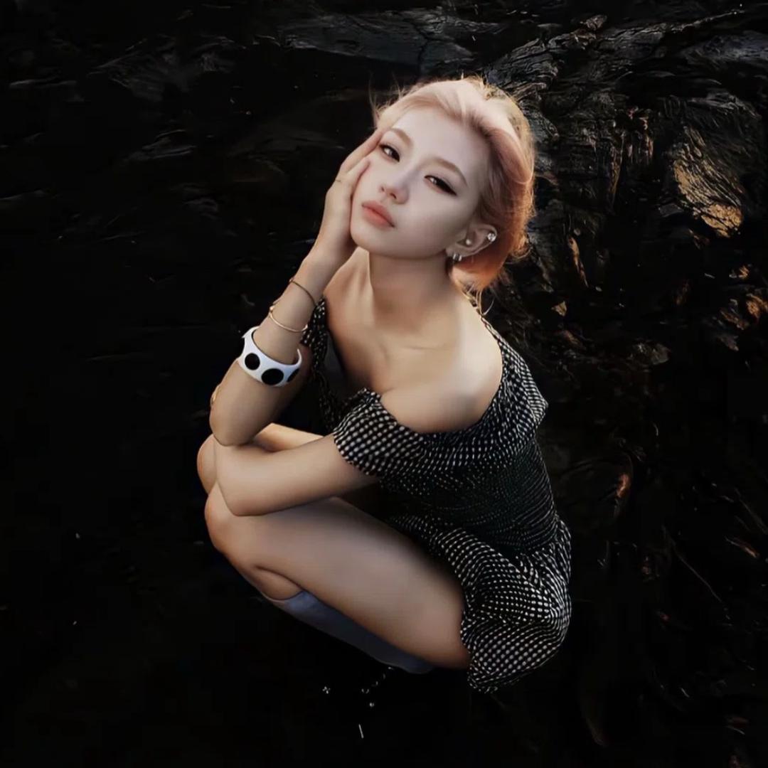 སྒྲོན་📷