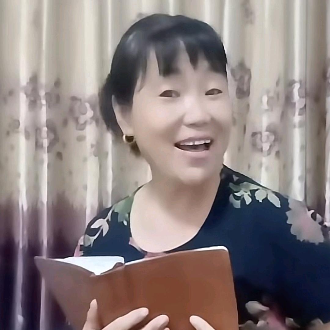 尘土