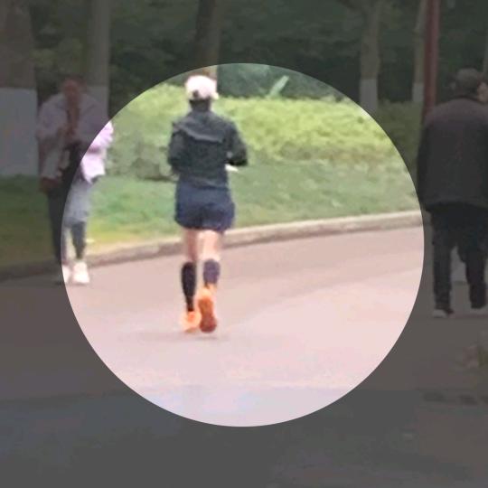 大山里的老丫头（爱车狂)