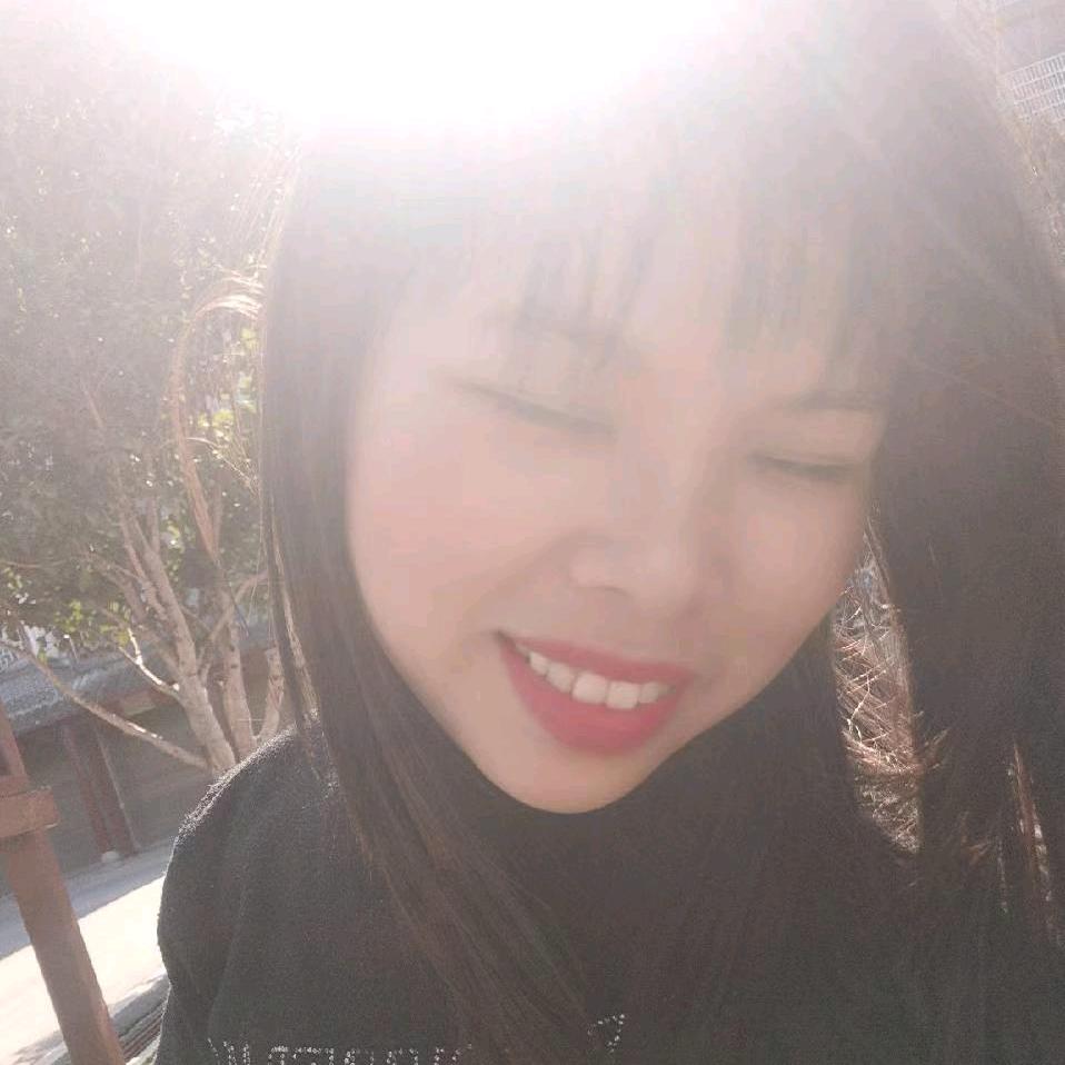 广西藤县超越瓦业总仓的小李