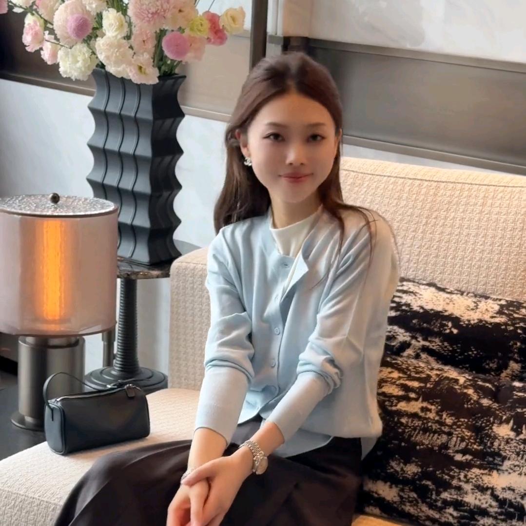 李想想精选服饰