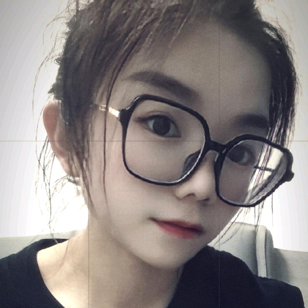 下楼海纳制衣👉小翠