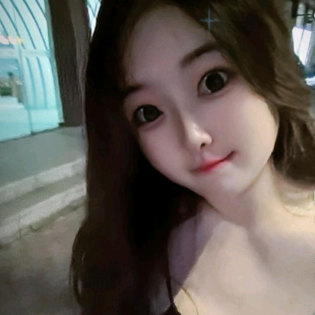 : এ᭄小女子💕࿐