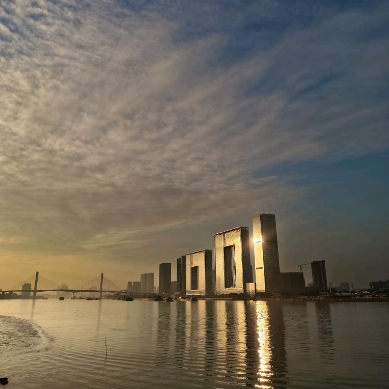 只抢不刷，冲冲冲