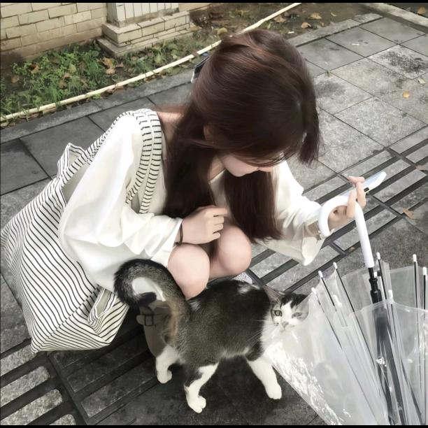 小晓.