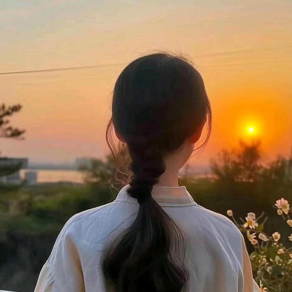 欣欣🐰《拒私聊》