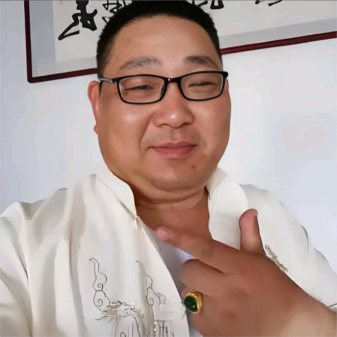 卖卷饼的陶老板