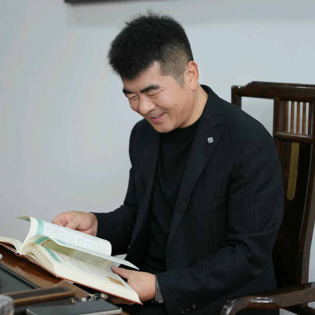 平哥有温度