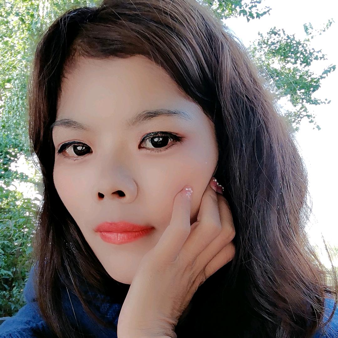 大牙妹晚上21.30开播号在主页