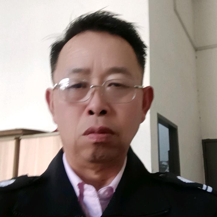 彭良中愿得一生，只等一人！