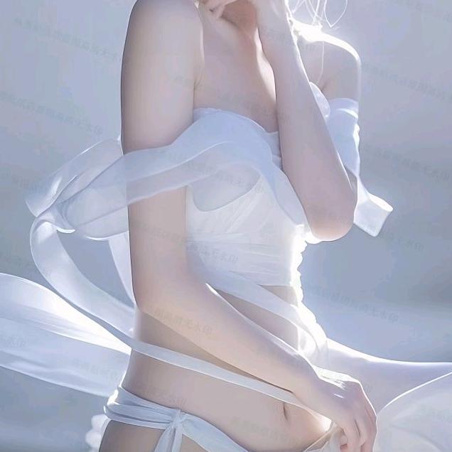 臻美美妆香氛店