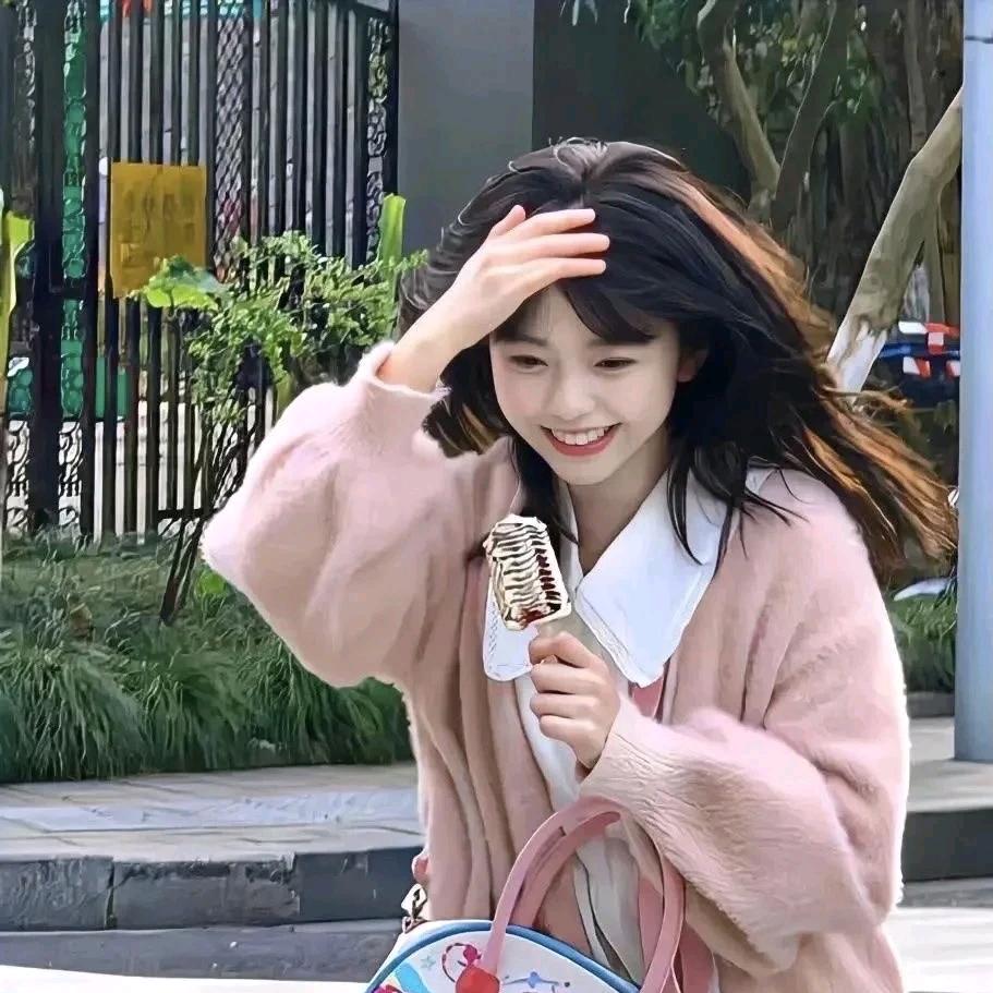 你在发光耶💕