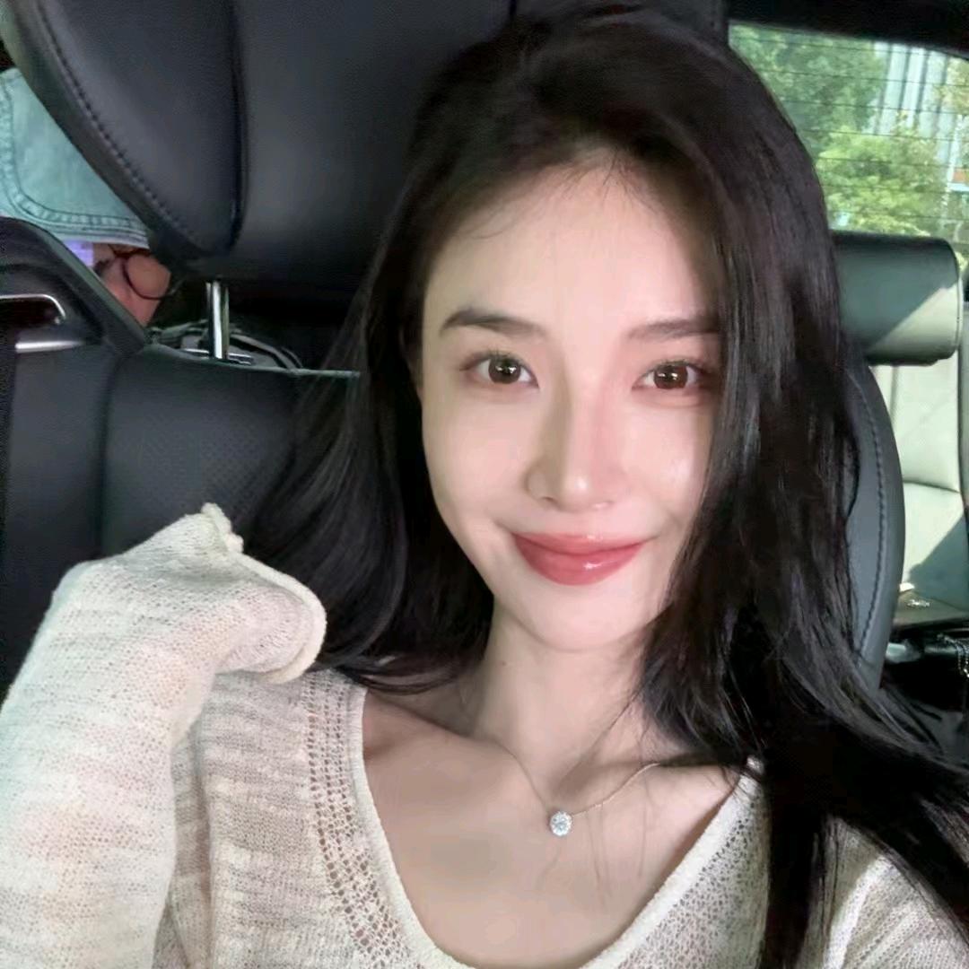 李星儿（时尚穿搭分享）