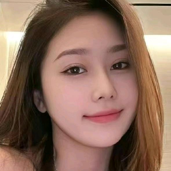 何丽丽