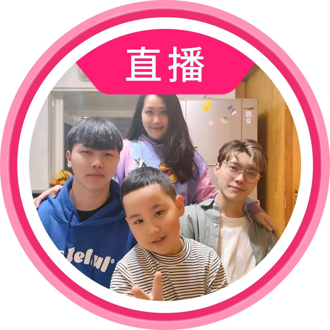 洪洪公主好运橱窗店