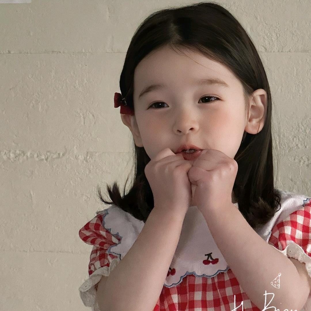 番排小汤童装店