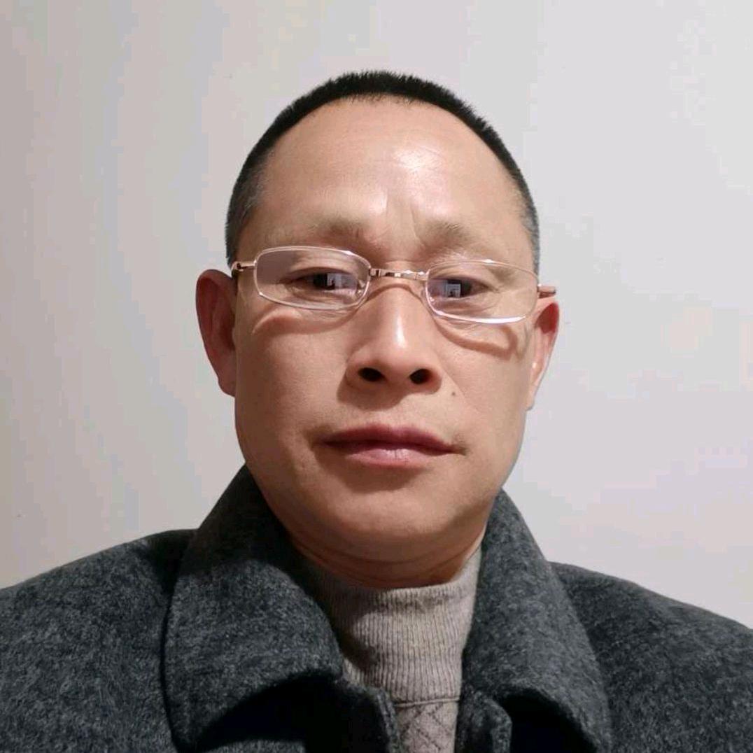 侯