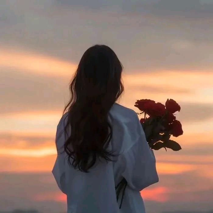 ༼ 琴ಥ   芹ಥ ༽