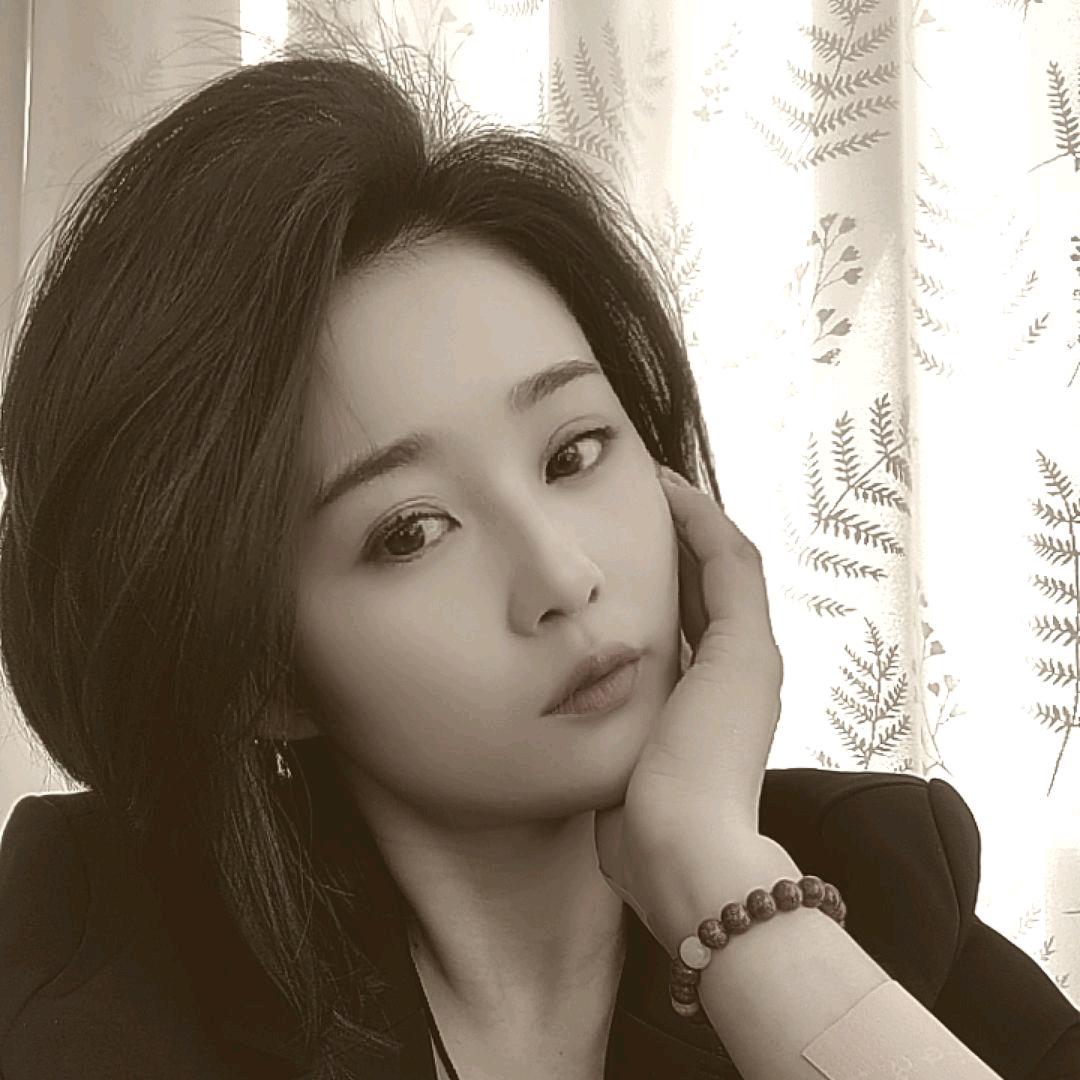 小柒柒
