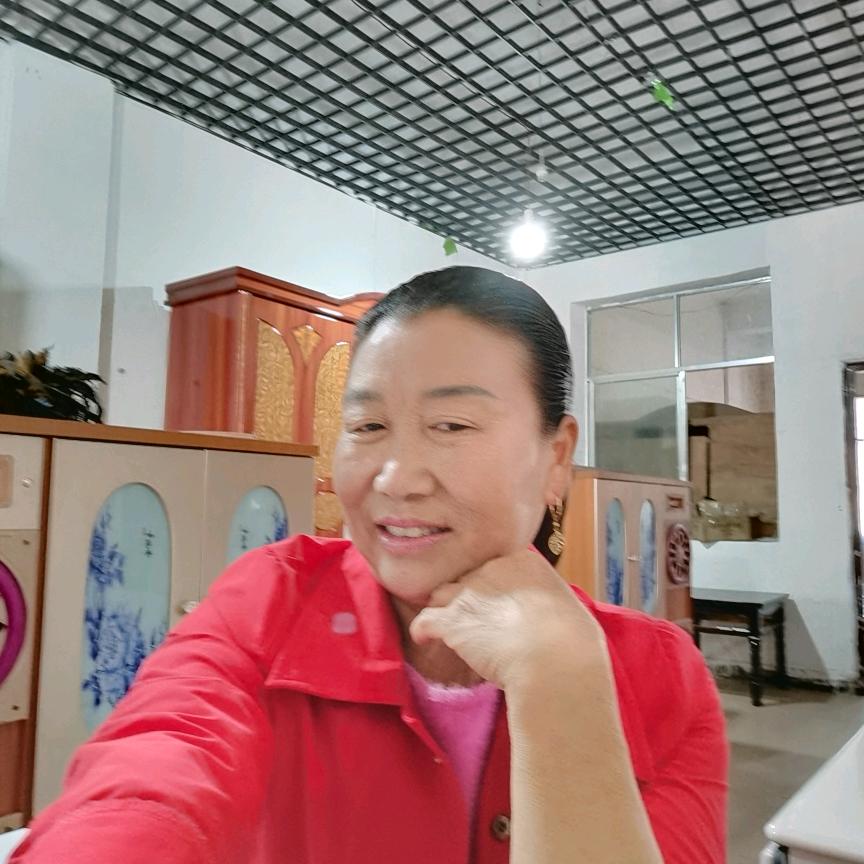 英姐（直播不定时）