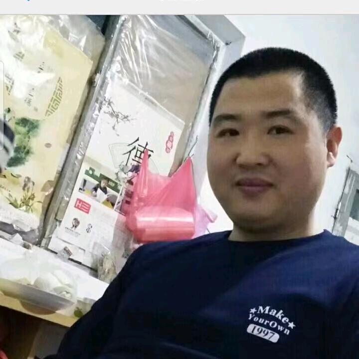 白与黑