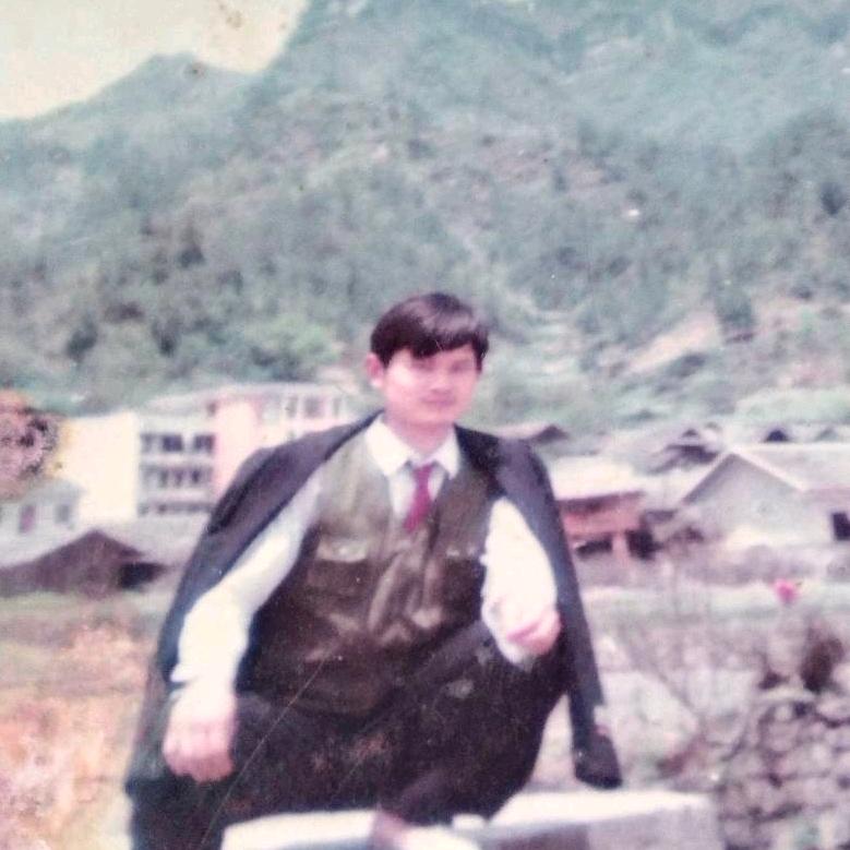 古月64年7月的龙