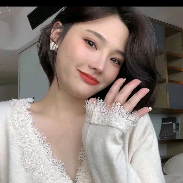 肉肉的金老板~微胖定制