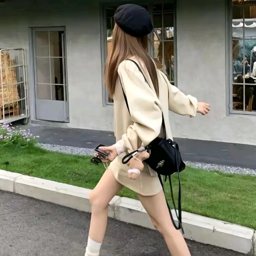 悠悠寸草心